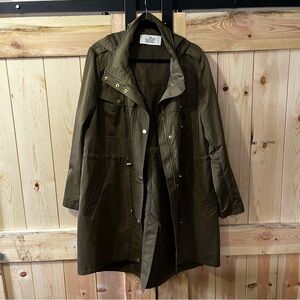 Belle Badgley Mischka Size XL Army Green Dakota Water Repellant Anorak Jacket